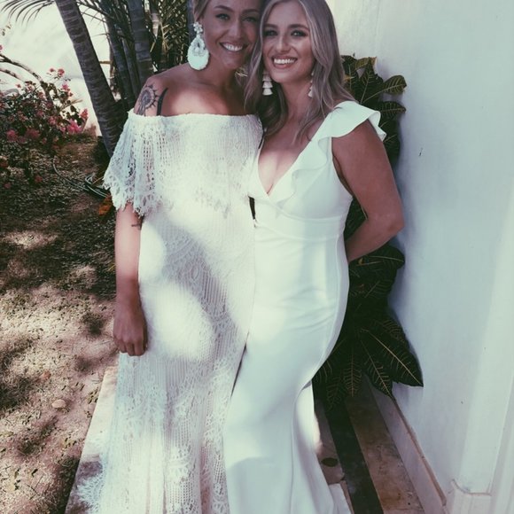 Lulu's White Ruffle Sleeve Full Length Bridesmaid Gown/Dress - Picture 7 of 7